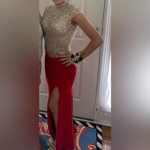 Red Prom dress
